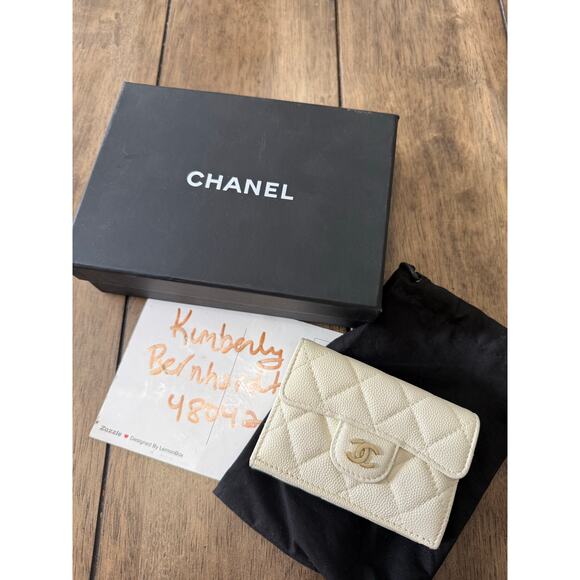 Chanel Compact Trifold Wallet - Picture 4 of 15